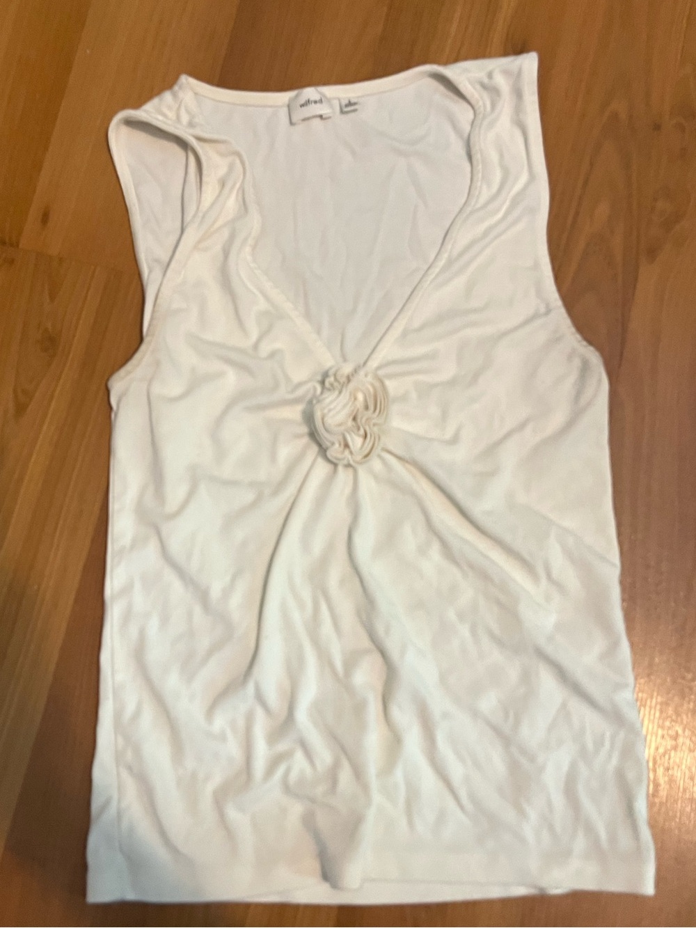 Wilfred x Aritzia "Goodlux Bloom Top" - Picture 4 of 7